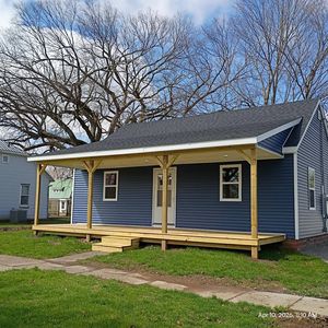 Property at 514 S Stuart St, Sigourney, IA
