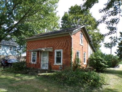 Property at 15944 Jefferson St, Bellevue, OH