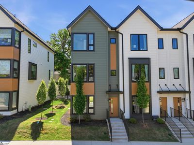 15 Conwell St