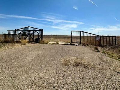 1821 State Highway 194