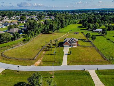 3 Winter Hawk Ln