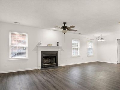 200 Quarter Trl APT A