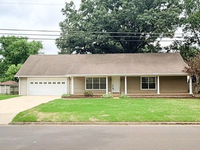 1373 Pleasant Valley Ave