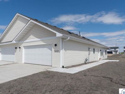 3120 & 3122 Noble Dr