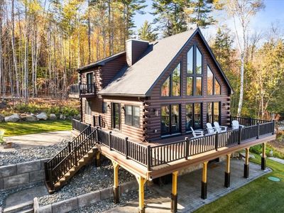 135 Lakeside Drive
