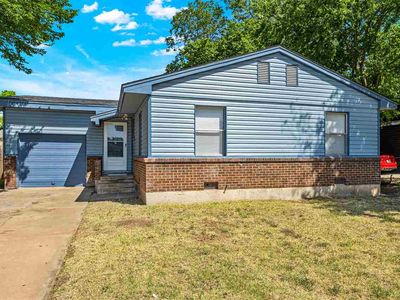 2312 NW 38th Pl