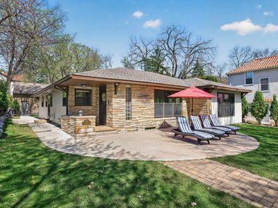 520 W Minnehaha Pkwy