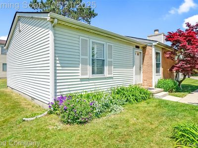 Property at 2826 Roundtree Dr, Troy, MI