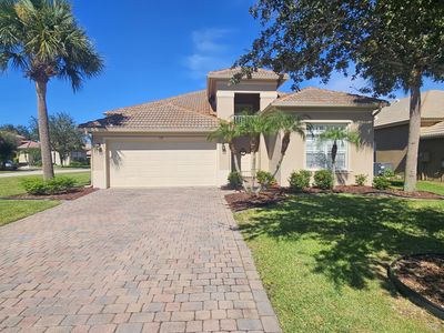 377 NW Stratford Lane