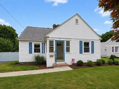 24 Oak St