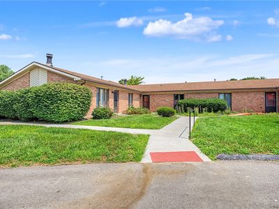 1290 Hollowbrook Dr