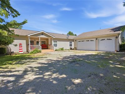 9 Oak Point