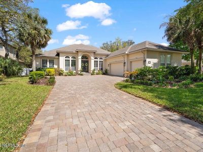 541 SEBASTIAN Square