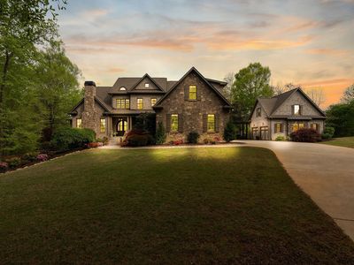 176 Reserve Dr