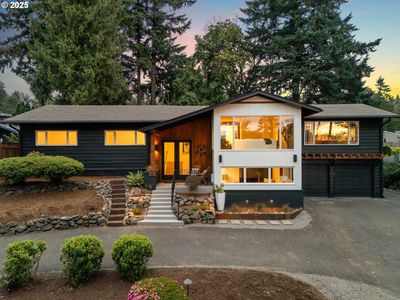 2390 Southshore Blvd