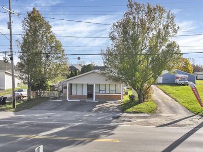 1863 Cherry Valley Rd