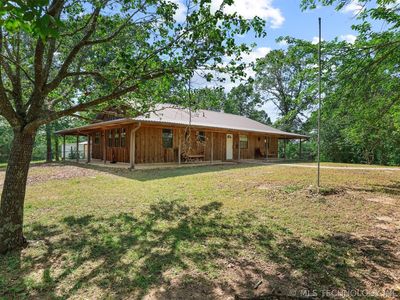 2042 E 1980th Rd