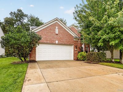 Property at 1371 Callaway Ct, Howell, MI