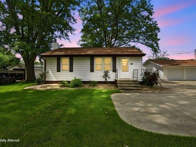 Property at 215 Franklin St, Center Point, IA
