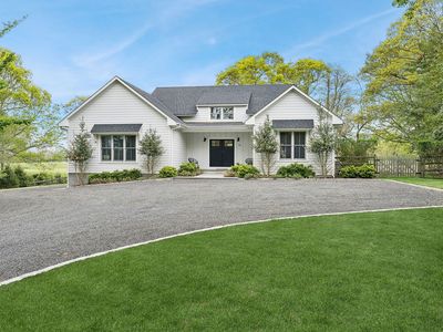 58 Country Club Dr