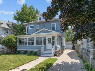 623 W New York Ave