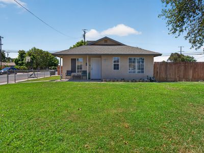 1327 Sherman Avenue