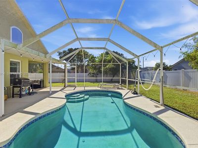 12502 Lake Vista Dr