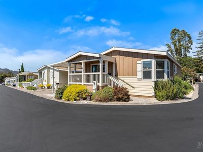 46 Oriole Way