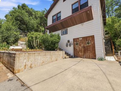 105 Upper Sunset Dr