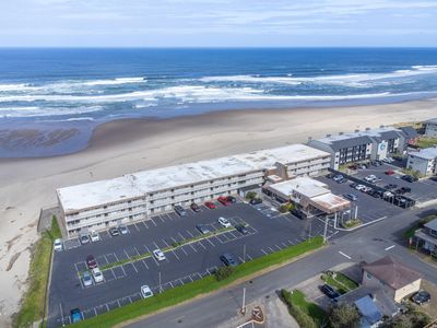 145 NW Inlet Ave #101