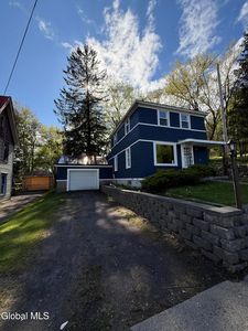 27 N McNab Avenue