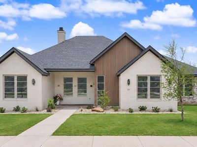 Property at 307 N 9th St, Wolfforth, TX