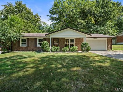 1756 Round Robin Ct