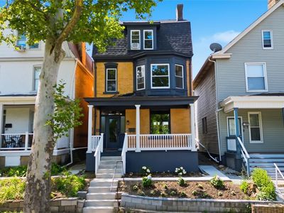 Property at 702 E 12th Ave, Homestead, PA
