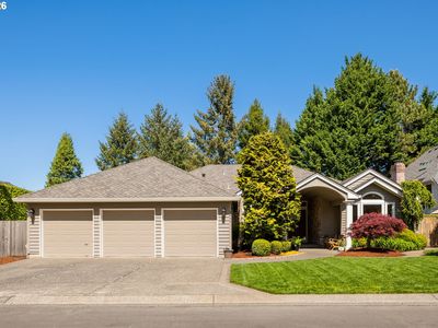 3855 Rivers Edge Dr