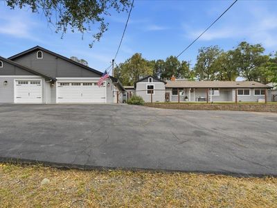 12400 Dry Creek Rd