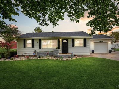Property at 2459 Eleven Mile Rd, Auburn, MI