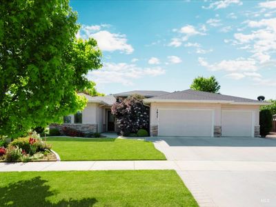 3837 W Sugar Tree Dr