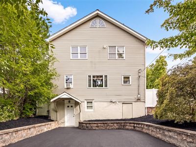 6 Ursa Avenue