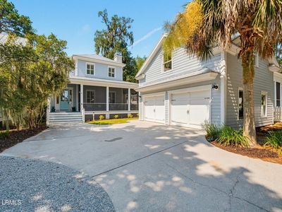 4 Addison Street