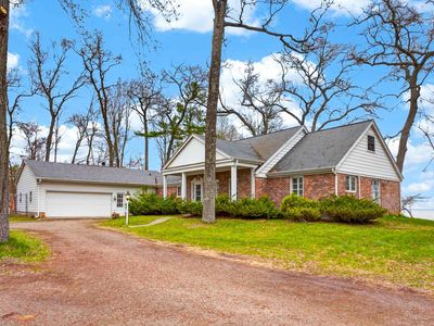 N1178 Shore Dr