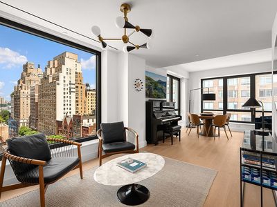 214 W 72nd St APT 10