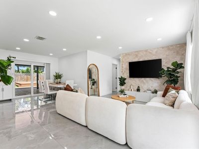 Property at 1120 SW 7th Ave, Deerfield Beach, FL