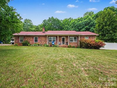 888 Sunbeam Dr