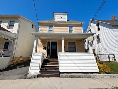10 Lafayette Ave
