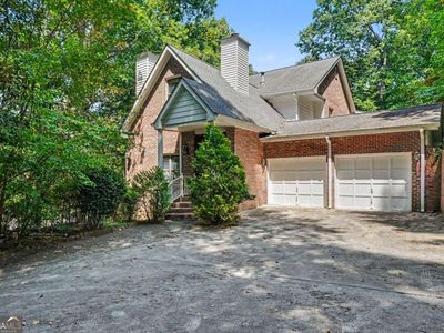 6415 River Chase Cir