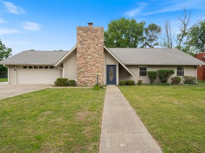 2115 W Tulsa St