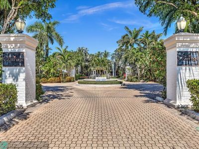 1556 S Ocean Ln UNIT 203