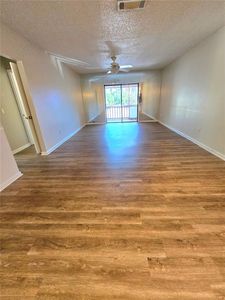 3525 E Fort King St APT 239
