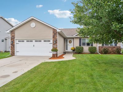 1305 NE Williamsburg Dr